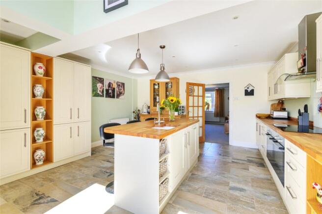 Kitchen/Din/Family