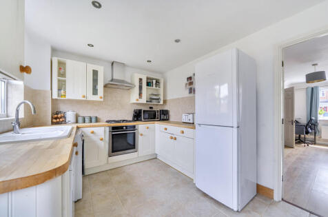 Bodkins Close, Boughton Monchelsea, Maidstone, Kent, ME17 4TS