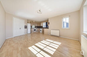 76, Reams Way, Kemsley, Sittingbourne ME10 2GD