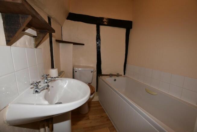 Photo 10