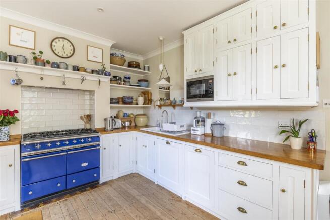 Kitchen / Dining