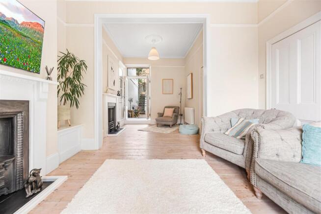 Living/Dining Room