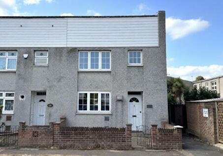 12 Buckbean Path, Romford, Essex, RM3 8ET