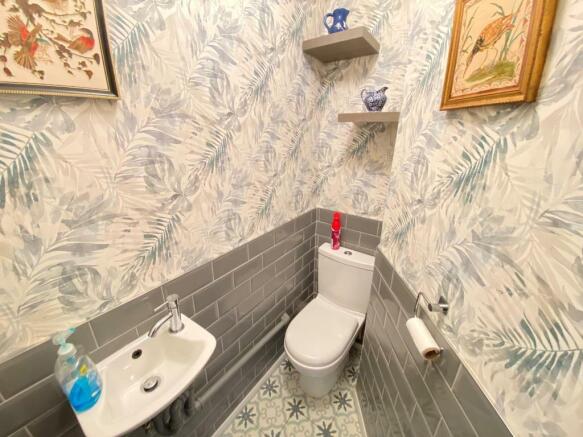 Photo 10