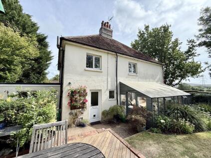 Brighton Road, Henfield