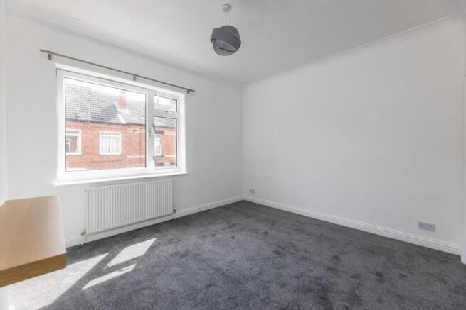 2 bed Terraced for sale Image 8