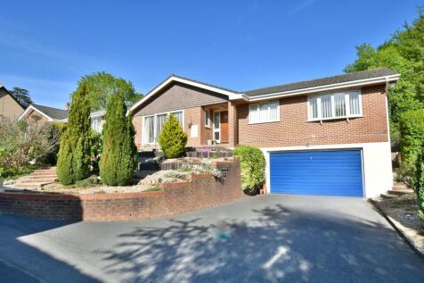Yew Tree Close, Wimborne, BH21 1LL