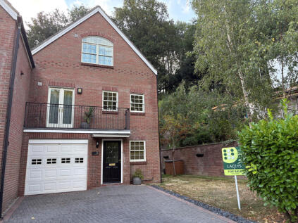 Spring Rise, Southwoods, Yeovil, Somerset, BA20 2QS