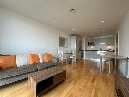 The Crescent, Seager Place, Lewisham, London