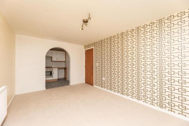 2 bed Apartment for sale Image 5