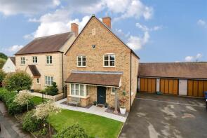 3, Kennel Lane, Towcester NN12 7GA