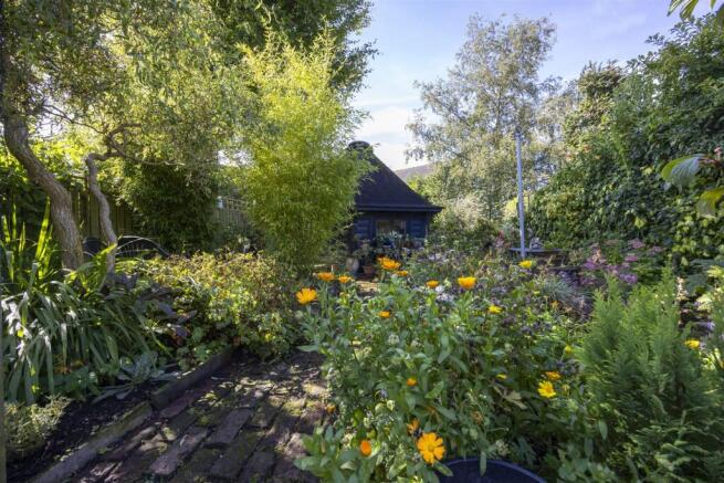 2 Baynes Cottages, Low Bentham photo 4