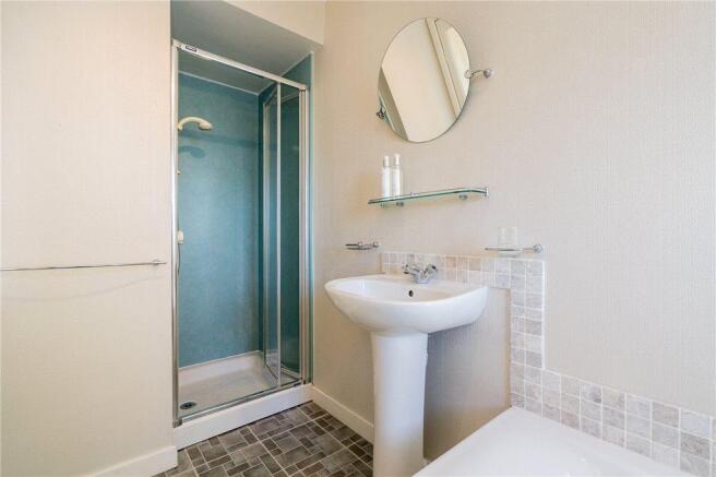 Seperate Shower