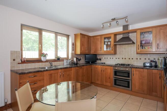 Kitchen / Breakfast Room