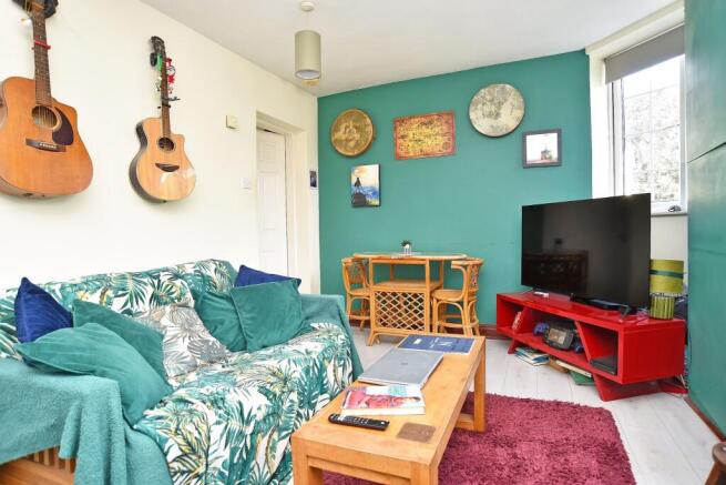 1 bed Apartment for sale Image 7