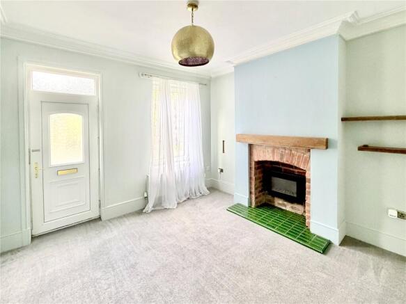 4 bed Terraced for sale Image 2