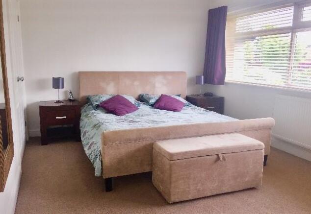 BEDROOM 2