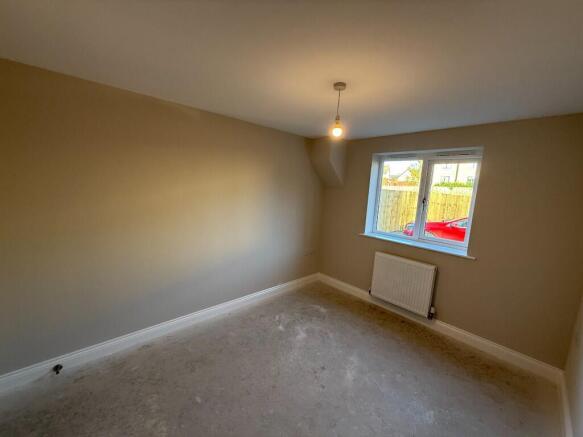 1 bed Ground Flat for sale Image 5