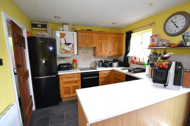 Dining kitchen