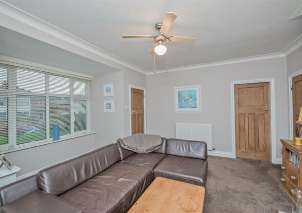 Living Room: