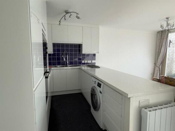Kitchen..jpg