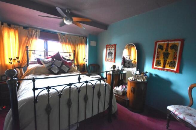 Photo 9