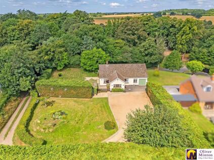 CHAIN FREE - Medcalf Hill, Widford, Herts