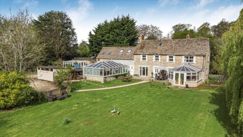 Hailey, Witney, OX29