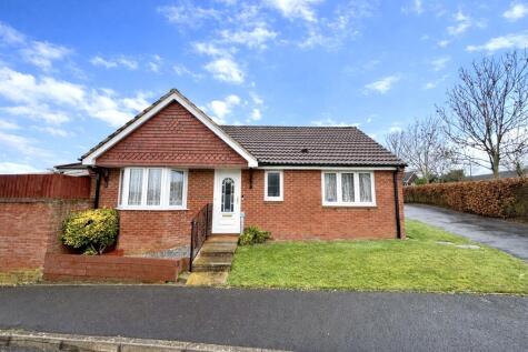 Sandlewood Close, Yeovil, BA21
