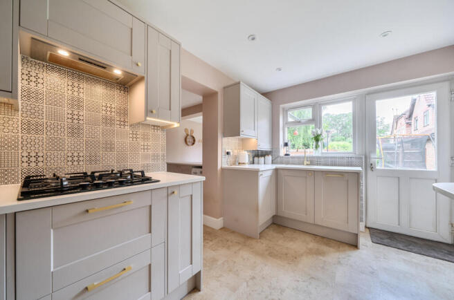 House in Finchampstead - View 4