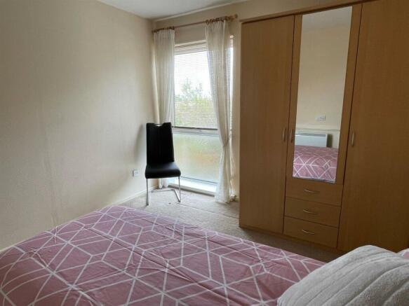 Bedroom,.jpg