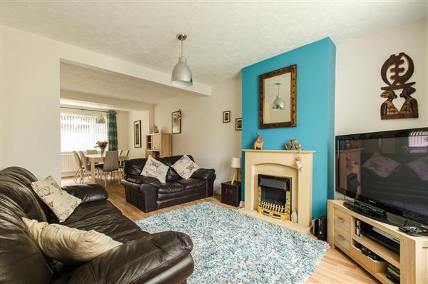 Living/Dining Area