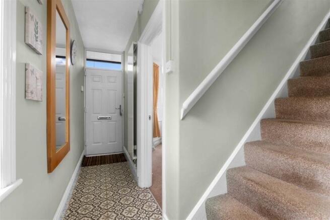 South View - hallway.jpg