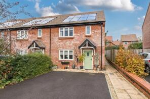 11, Mulberry Gardens, Medstead, Alton GU34 5QL