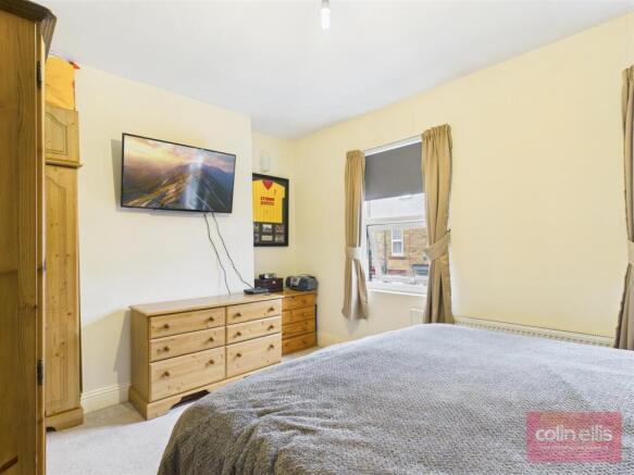 2 bed Terraced for sale Image 9