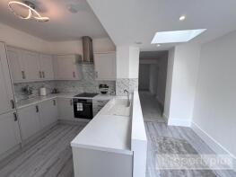 40, Cemetery Road, Porth CF39 0BL
