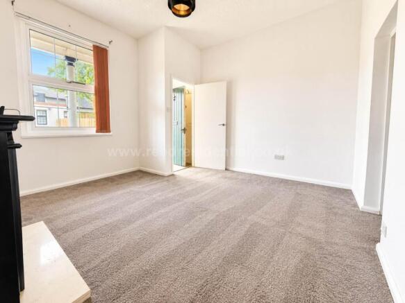 Rosewood Lane, Shoeburyness photo 5
