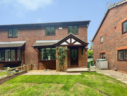 Oaks Court, Narborough, LE19