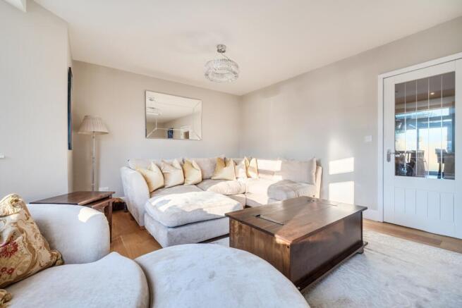 Oak Hill, Wood Street Village, Guildford, Surrey, GU3 photo 2