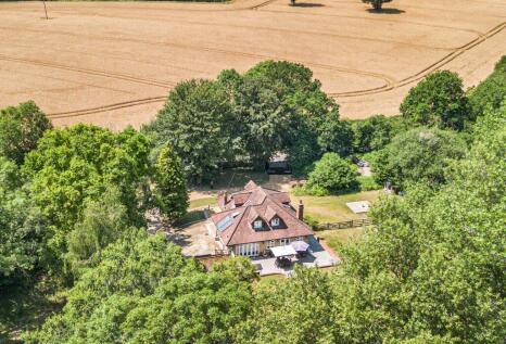 Dunstable Road, Studham, Dunstable, LU6