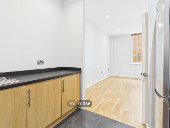 Kitchen/Living area