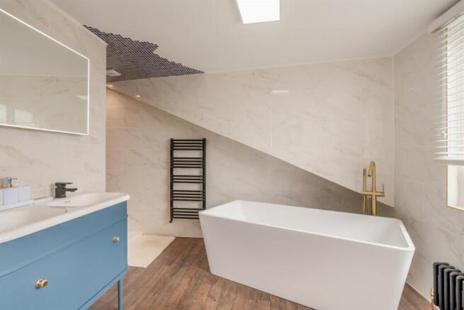 8662950-interior19.jpg