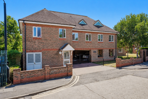 Braemar Court, Liston Road, Marlow, Buckinghamshire