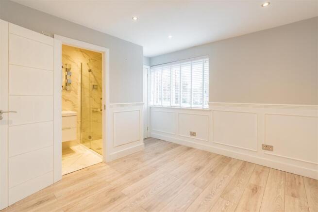 112 Caling Croft-HR30.jpg