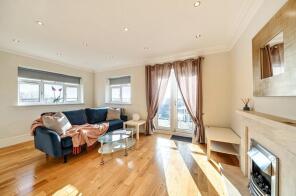 11, 217 Eden Lodge, Willesden Lane, Kilburn, London NW6 7YU