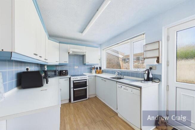 Open-Plan Kitchen/Di