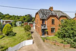1 Victoria Villa, Station Road, Crediton EX17 5HU