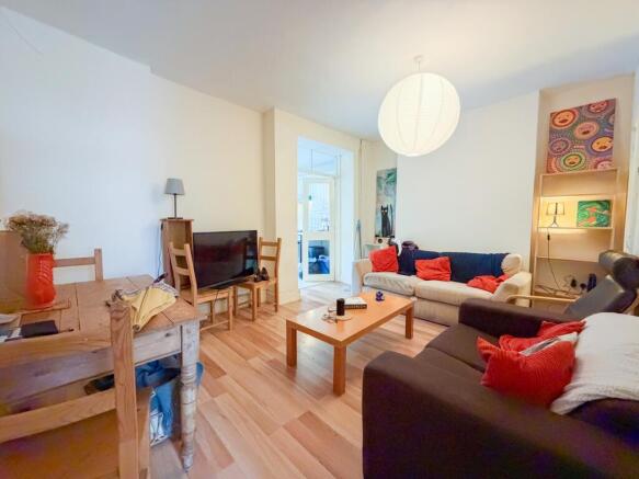 Call 02920 454555 to secure your viewing_4