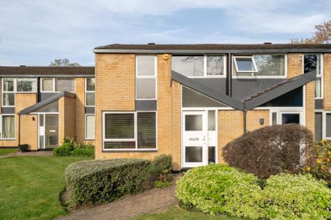Holme Chase, Weybridge, KT13