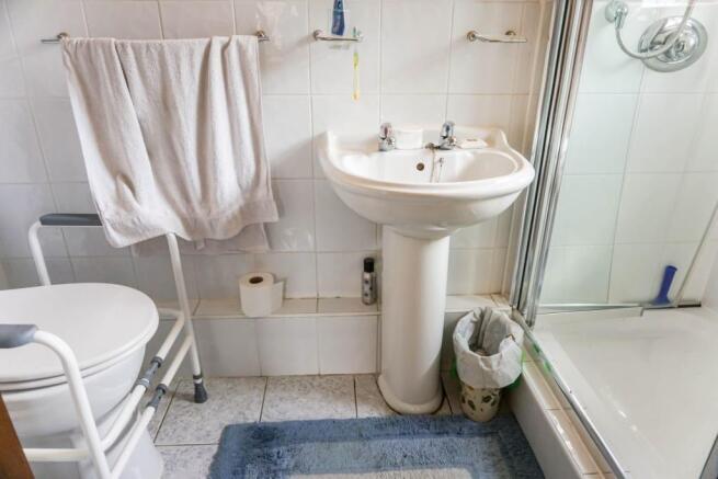 Master En-suite